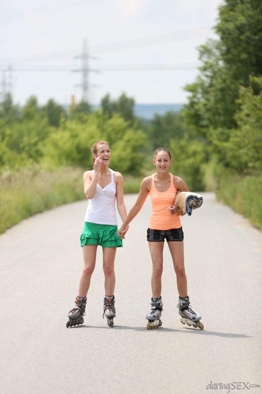 Maiara e Marisa nua-1