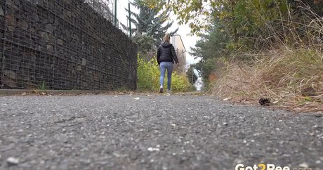 Fotos de mulheres enfiando objetos na buceta-14