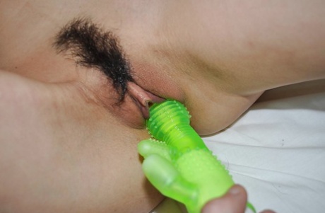 Fotos de novinhas com a buceta carnuda-15